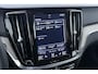 Volvo V60 2.0 T4 Inscription | Pilot Assist | Harma/Kardon | BLIS | Leder | Camera