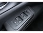 Volvo V60 2.0 T4 Inscription | Pilot Assist | Harma/Kardon | BLIS | Leder | Camera