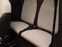 Fiat 500C 1.0 Hybrid Dolcevita | Cliimate control | Parkeersensoren | 16" Lichtmetalen velgen | Apple Carplay/Android Auto