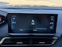 Peugeot 3008 130PK Allure Pack | Trekhaak | Hoge Instap | Full LED Koplampen | Stoelverwarming | Geintegreerde Navigatie | Apple Carplay | 29000 KM! | Achteruitrijcamera | Dode Hoekbewaking | PDC rondom |