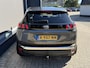 Peugeot 3008 130PK Allure Pack | Trekhaak | Hoge Instap | Full LED Koplampen | Stoelverwarming | Geintegreerde Navigatie | Apple Carplay | 29000 KM! | Achteruitrijcamera | Dode Hoekbewaking | PDC rondom |