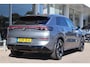 Volkswagen T-Roc 1.5 eTSI 150pk DSG R-Line First Edition | Trekhaak | Camera | PDC | Elektr. Achterklep