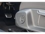 Volkswagen T-Roc 1.5 eTSI 150pk DSG R-Line First Edition | Trekhaak | Camera | PDC | Elektr. Achterklep
