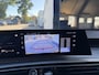 Peugeot 3008 1.2 Hybrid 145 Allure | Trekhaak | Automaat | Panorama Navigatie | AGR Stoel + Stoelverwarming | Draadloze Telefoonlader | Keyless Entry | Climate Control | LED Verlichting | 19 Inch Lichtmetalen Velgen | Camera | Half Lederen bekleding |