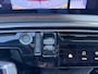 Peugeot 3008 1.2 Hybrid 145 Allure | Trekhaak | Automaat | Panorama Navigatie | AGR Stoel + Stoelverwarming | Draadloze Telefoonlader | Keyless Entry | Climate Control | LED Verlichting | 19 Inch Lichtmetalen Velgen | Camera | Half Lederen bekleding |
