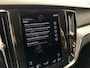Volvo V60 2.0 B3 Momentum Advantage TREKHAAK CARPLAY NAVI ADAPTIEF CRUISE CAMERA.