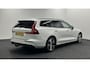 Volvo V60 2.0 B3 Momentum Advantage TREKHAAK CARPLAY NAVI ADAPTIEF CRUISE CAMERA.