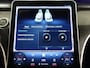 Mercedes-Benz C-klasse 300 e AMG Line | Trekhaak | 360 graden camera | Night | Panoramadak | Digital Light | Memory stoelen |