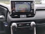 Toyota RAV4 2.5 Hybrid AWD Active I Parkeersensoren V+A I Trekhaak I Allseason banden I NL-auto