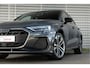 Audi A3 Sportback 40 TFSI e 204PK S Edition | Panoramadak | 18 Inch | Matrix | Achteruitrijcamera |