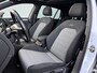 Volkswagen Golf 1.4 TSI Highline Business R [Achteruitrijcamera | Pano | StoelVW | ACC | Volledig OH]
