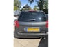Peugeot 207 SW 1.6 VTi XS Auto met een automaat en panorama dak en digitale airco en cruise controle