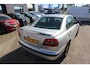 Volvo S40 1.6 SE / AIRCO / APK 7 2027 / LEES TEKST ! ! !