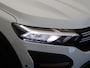 Dacia Sandero Stepway TCe 100pk ECO-G Extreme | Trekhaak | Achteruitrijcamera | Navigatie | Voorstoelen Verwarmd |