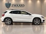 Mercedes-Benz GLA 250 4Matic Prestige AMG l Panoramadak l Camera l Climate l Memory l Dynamic Select l Trekhaak l ILS l