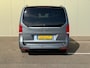 Mercedes-Benz V-klasse 250d Lang Exclusive Edition / Panodak / 360 Camera / AMG Line