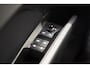 Audi Q4 e-tron 40 S Line 77 kWh 3-fase [ Panorama LED Virtual Sportstoelen ]