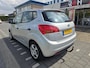 Kia Venga 1.4 CVVT X-tra 5 deurs, airco, trekhaak, stoelverwarming, enz