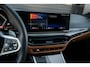 BMW 3-Serie Touring M340i xDrive Vol|Pano|Trekhaak|Harman-Kardon|HuD|Carbon|
