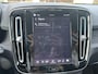 Volvo XC40 Recharge Plus 70 kWh VAN: € 32.900- VOOR: € 30.877,- UW HERFSTVOORDEEL: € 2.023-| SOH 92%| ADAPTIVE CRUISE| ELEK. ACHTERKLEP| STOEL + STUURVERWARMING| DODE HOEK SENSOR|