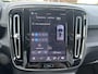 Volvo XC40 Recharge Plus 70 kWh VAN: € 32.900- VOOR: € 30.877,- UW HERFSTVOORDEEL: € 2.023-| SOH 92%| ADAPTIVE CRUISE| ELEK. ACHTERKLEP| STOEL + STUURVERWARMING| DODE HOEK SENSOR|