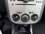 Opel Corsa 1.2-16V Design Edition