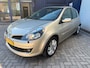 Renault Clio 1.6-16V Initiale AUTOMAAT 5-drs / LEER / DAK / CRUISE / orig 57.497 km!