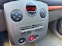 Renault Clio 1.6-16V Initiale AUTOMAAT 5-drs / LEER / DAK / CRUISE / orig 57.497 km!