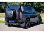 Land Rover Defender P400e Hybride 110 X-Dynamic HSE Edition|1 Eigenaar|Org NL NAP|BTW|Panoramadak|Trekhaak|Luchtvering|CarPlay|Nieuwstaat|Dealer Onderhouden