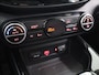 Kia e-Soul ExecutiveLine 64 kWh | SOH 97% | Harman/Kardon Audio | Head Up display | Adaptieve Cruise Control | Stoelverwarming | Navigatie | Achteruitrijcamera | Apple Carplay