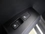 Kia e-Soul ExecutiveLine 64 kWh | SOH 97% | Harman/Kardon Audio | Head Up display | Adaptieve Cruise Control | Stoelverwarming | Navigatie | Achteruitrijcamera | Apple Carplay