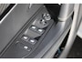 Peugeot e-2008 EV GT Pack 50 kWh | Fase 3 laden | SOH 92% | Navigatie | Camera | 18 Inch lichtmetaal | Alcantara | Full LED | 62.000km |