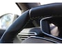 Peugeot e-2008 EV GT Pack 50 kWh | Fase 3 laden | SOH 92% | Navigatie | Camera | 18 Inch lichtmetaal | Alcantara | Full LED | 62.000km |