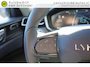 Lynk & Co 01 1.5 261PK! *NL AUTO* DEALER ONDERHOUDEN 20 X OP VOORRAAD 4X NIEUWE BANDEN 360CAMERA 6,6KWH LADER PANORAMADAK FULL LED 20INCH ADAPTIEVE CRUISE ANDROID/APPLECARPLAY STOELVERWARMING CLIMA PDC V+A ENZ...