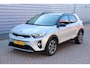 Kia Stonic 1.0 T-GDi Sports Edition O.a: PDC, Camera, DAB, Navi, Airco, Cruise, Etc. All-in prijs!