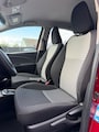 Toyota Yaris 1.5 Hybrid Bi-Tone AUT / Camera, Navi, Bluetooth, LM velgen