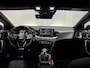 Kia ProCeed 1.5 T-GDi GT-PlusLine AUTOMAAT, NL Auto, 10 jaar garantie, Stoel en stuur verwarming, Schuif kantel dak, Apple Carplay/Android Auto, Navigatie, Camera.