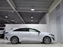 Kia ProCeed 1.5 T-GDi GT-PlusLine AUTOMAAT, NL Auto, 10 jaar garantie, Stoel en stuur verwarming, Schuif kantel dak, Apple Carplay/Android Auto, Navigatie, Camera.