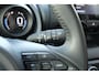 Toyota Yaris 1.5 VVT-i TeamNL Handgeschakeld | Apple Carplay & Android Auto | Smart Entry met startknop | 16” lichtmetalen velgen ‘machined’ | 7” digital dashboard ‘binocular’ | Portierinleg ‘felt’ | Ramen, elek
