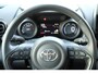 Toyota Yaris 1.5 VVT-i TeamNL Handgeschakeld | Apple Carplay & Android Auto | Smart Entry met startknop | 16” lichtmetalen velgen ‘machined’ | 7” digital dashboard ‘binocular’ | Portierinleg ‘felt’ | Ramen, elek