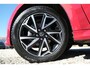 Toyota Yaris 1.5 VVT-i TeamNL Handgeschakeld | Apple Carplay & Android Auto | Smart Entry met startknop | 16” lichtmetalen velgen ‘machined’ | 7” digital dashboard ‘binocular’ | Portierinleg ‘felt’ | Ramen, elek