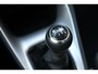Toyota Yaris 1.5 VVT-i TeamNL Handgeschakeld | Apple Carplay & Android Auto | Smart Entry met startknop | 16” lichtmetalen velgen ‘machined’ | 7” digital dashboard ‘binocular’ | Portierinleg ‘felt’ | Ramen, elek