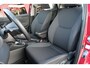 Toyota Yaris 1.5 VVT-i TeamNL Handgeschakeld | Apple Carplay & Android Auto | Smart Entry met startknop | 16” lichtmetalen velgen ‘machined’ | 7” digital dashboard ‘binocular’ | Portierinleg ‘felt’ | Ramen, elek