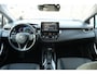Toyota Corolla Touring Sports 1.8 Hybrid Dynamic Automaat | Apple CarPlay & Android Auto | Smart Entry | 17" lichtmetalen velgen design 'Dynamic' (Hatchback & Touring Sports) | 7 inch digitaal instrumentenpaneel | Toyota Touch® 2