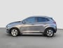 Hyundai Kona 1.6 GDI HEV 141pk Fashion | Premium Audio | Trekhaak | Side Steps | Schuifdak | Climate controle | Dodehoek detectie | Head-up display | Navigatie | Keyless entry | Adaptive cruise controle