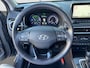Hyundai Kona 1.6 GDI HEV 141pk Fashion | Premium Audio | Trekhaak | Side Steps | Schuifdak | Climate controle | Dodehoek detectie | Head-up display | Navigatie | Keyless entry | Adaptive cruise controle