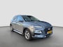 Hyundai Kona 1.6 GDI HEV 141pk Fashion | Premium Audio | Trekhaak | Side Steps | Schuifdak | Climate controle | Dodehoek detectie | Head-up display | Navigatie | Keyless entry | Adaptive cruise controle
