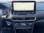 Hyundai Kona 1.6 GDI HEV 141pk Fashion | Premium Audio | Trekhaak | Side Steps | Schuifdak | Climate controle | Dodehoek detectie | Head-up display | Navigatie | Keyless entry | Adaptive cruise controle
