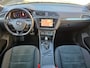 Volkswagen Tiguan 1.5 TSI ACT Highline Bns R-Line BJ.2019 / Navi / Clima / Adapt. Cruise / Camera / LED Kopl. / 19"Lmv / Trekhaak!