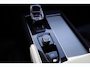 Volvo XC90 2.0 T8 Plug-in hybrid AWD Ultra Black Edition 7-Pers. | PANO | 360° | B&W | LUCHTVERING | STOELMASSAGE | STOELVENT. | STOEL- EN STUURVERW. | TREKHAAK
